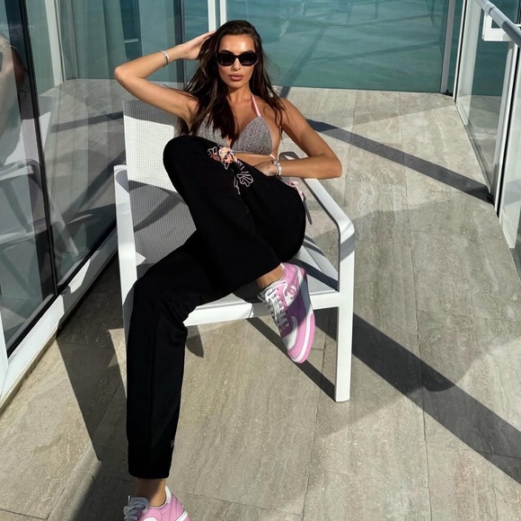 CHANEL Pink and White Women's Shoes - Picture 2 of 10